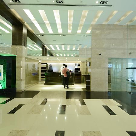 Pacific Regency Hotel Suites Kuala Lumpur Exteriér fotografie Lobby