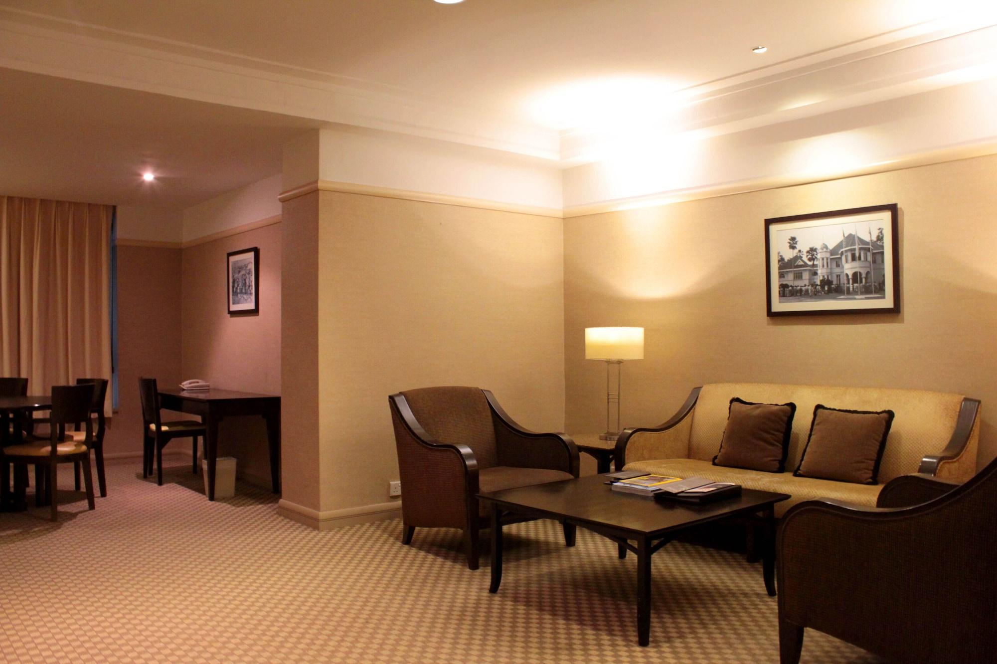 Pacific Regency Hotel Suites Kuala Lumpur Exteriér fotografie A suite at the hotel